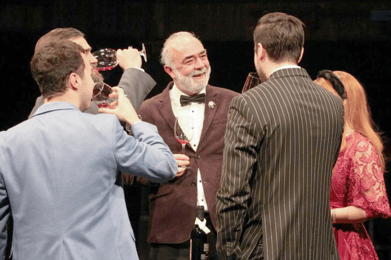 “Dhelprat e vogla”, shfaqjet e fundit në teatrin Metropol