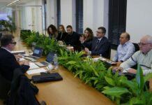 UEFA zbarkon në FSHF, takim ekspertësh për licencimin e klubeve