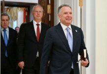 “Të mësoj unë si ta shesim planin e paqes!”/ Kremlini: Rrjedhja e informacionit mbi telefonatën Vitkov-Usakov, e barabartë me luftë hibride