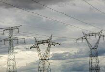 Digjen linjat, pa energji disa zona në Tiranë