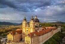 Austri/ Abacia Melku