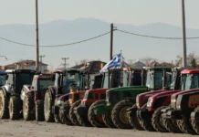 Prej disa ditësh fermerët në Greqi në protestë, bllokohet sërish aksi rrugor Kakavijë-Janinë