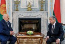 SHBA hoqi sanksionet/ Bjellorusia liron qindra të burgosur politikë