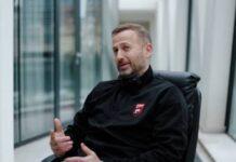 “Legjendat flasin”, Migjen Basha i kthehet karrierës:L Kulmi im të luaja me Shqipërinë në Europian