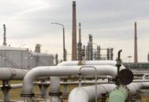 Sllovakia kërcënon BE-në: Do bllokojmë sanksionet ndaj Rusisë nëse nuk riparohet naftësjellësi “Druzhba”