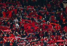 Maran teston kuqezinjtë, UEFA cakton gjyqtarë shqiptarë për ndeshjen e Kombëtares