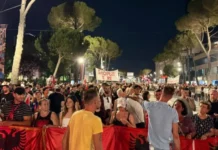 Pas 48 ditësh në shesh, organizatorët e protestës njoftojnë mbledhjen e parë të Kuvendit Kombëtar të Qytetarëve