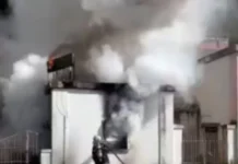 Zjarr në zonën e Ujit të Ftohtë/ Përfshihet nga flakët një kabinë e ujësjellësit në Vlorë, rrezik për zonat e banuara