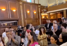 “Superkriminela”/ Tensione në Kuvendin e Kosovës, deputetët e opozitës përplasen me përfaqësuesit e LVV
