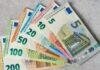 Analiza: Mbi 31 miliardë kartëmonedha euro në qarkullim, pse evropianët po mbajnë gjithnjë e më shumë para cash në shtëpi?