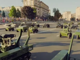 Ukraina shënon 35-vjetorin e pavarësisë me paradë të robotëve dhe dronëve (VIDEO)