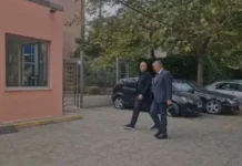 Ish-deputeti i PS dhe biznesmeni Artan Gaçi, paraqitet në SPAK/ Avokati: U thirr si person nën hetim