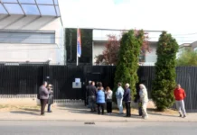 Sot zgjedhjet në Serbi, sulmohet fizikisht nëna e Aleksandar Vuçiç
