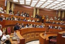 Këshilltarët e Bashkisë Tiranë, rezolutë për transferimin e Veliajt: Kërkojmë transparencë, drejtësia s’mund të ushtrohet duke cenuar dinjitetin njerëzor