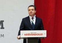 Protestat në Tiranë, Kurti mohon përfshirjen e Vetëvendosjes: Nuk hedhim gurin e fshehim dorën